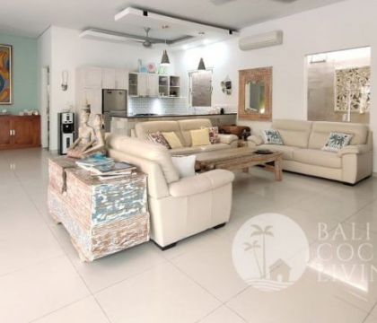 Villa Nutmeg