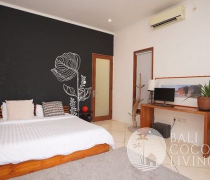 Lyca Villa