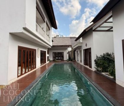 Rustic Star Villa 11
