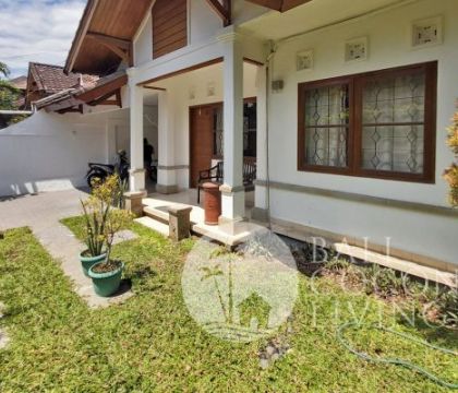 Rumah Dores