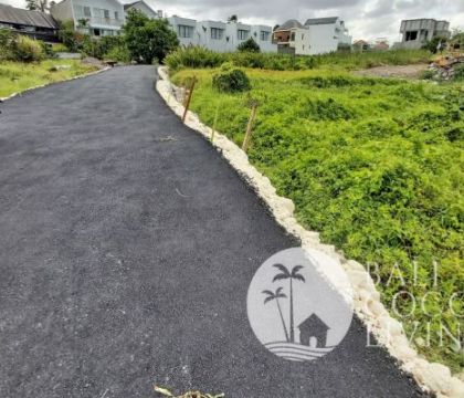 Land 3 are for sale