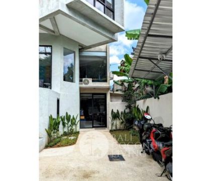 Santai Loft Apartment
