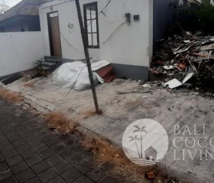 Land 4 are, For rent