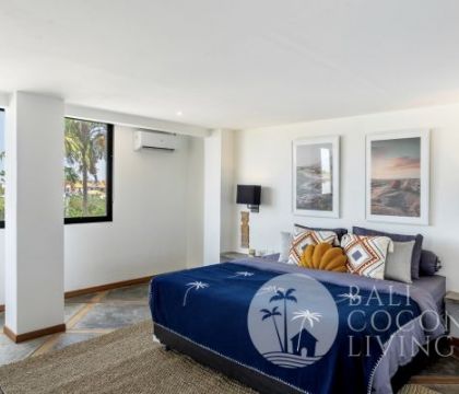 Mylie Apartment