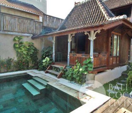 Joglo Kayu Manis