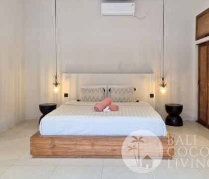 Villa Adya