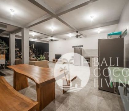 The Wooden Bungalow
