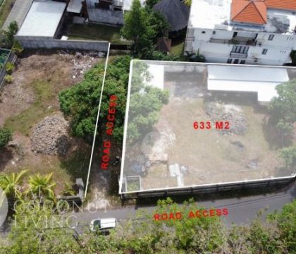 633 m2 Land For Sale 