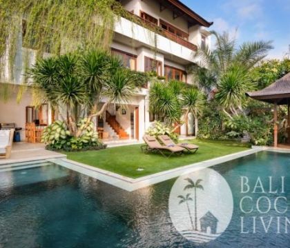 Villa Chameleon