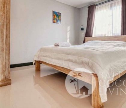 Villa Positive