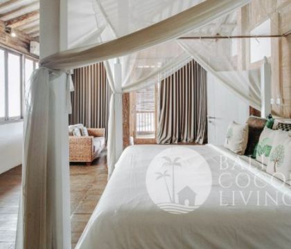 Evergreen Villa 
