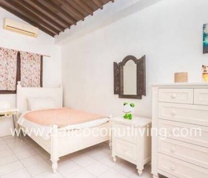 Villa Lolita