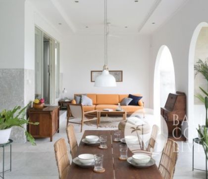 Villa White Tuscan