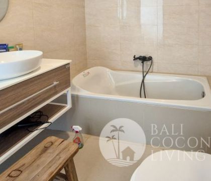 Velin Villa 1