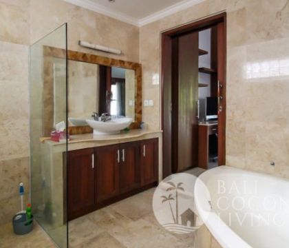 Villa Moksa Sanur 