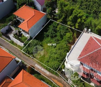 Land 4 are, For sale