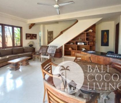 Villa Yura