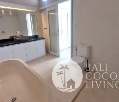 Villa Eza 2