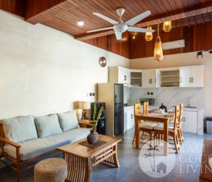 Villa Adena 4