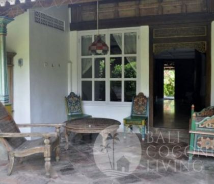Villa Sederhana