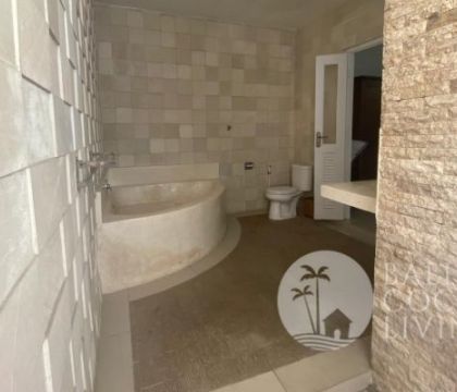 Villa Juna 2