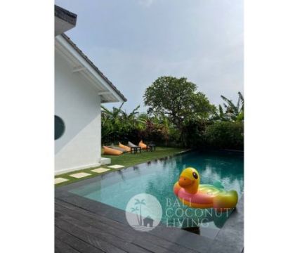 Villa Kubu Putih