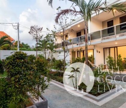 Leo Apartment