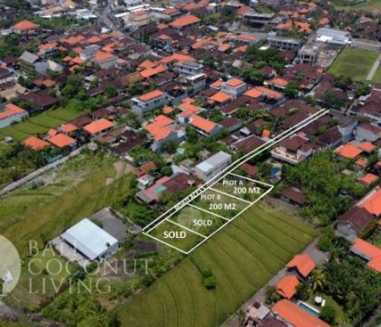2 Are Land For Sale