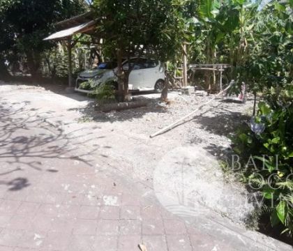 For sale, 4 Are land