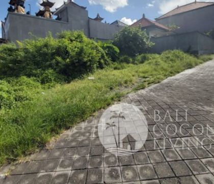  Land for sale, 2 Are