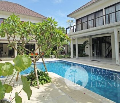 Villa Monaco