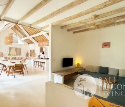 Villa Indulgence