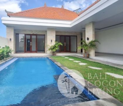 Villa Falas