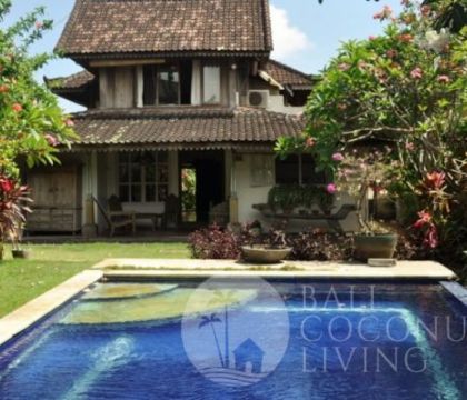 Villa Sederhana