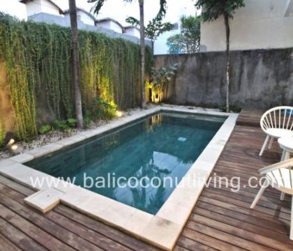 Villa Almond