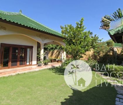 Villa Naungan