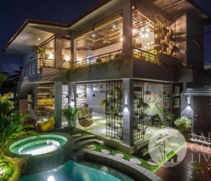 The Romance Residence