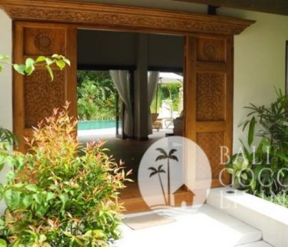 Green Garden Villa