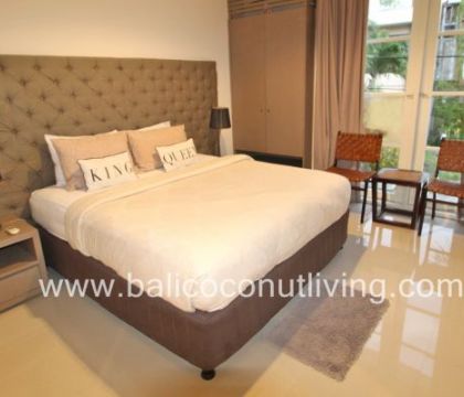 Villa Almond