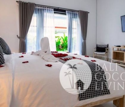 Rosella Villa