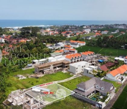 7,89 Are Land For Sale 