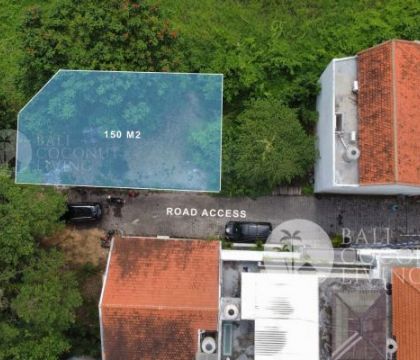 150 SQM LAND FOR SALE IN PERERENAN - FREEHOLD
