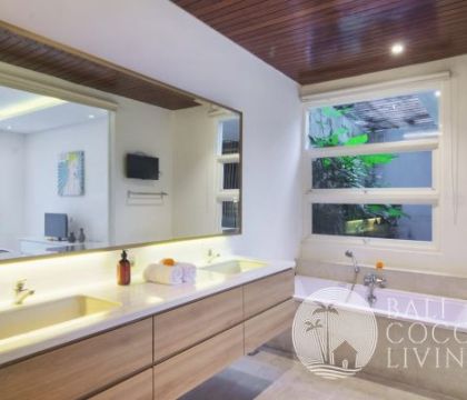 Villa Lady Berawa