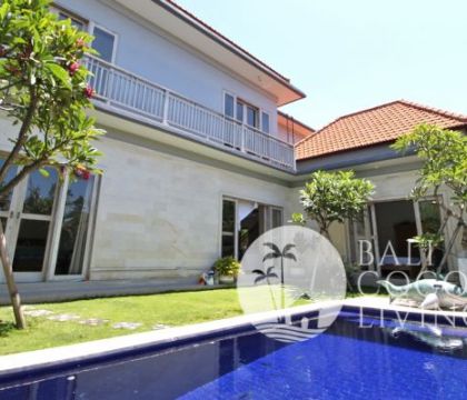 villa tengah 2