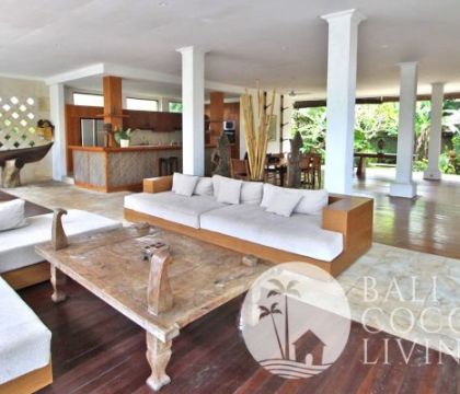 Villa Tebing