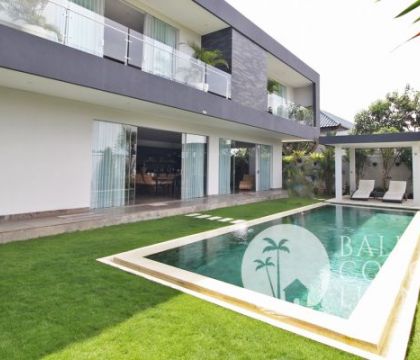 Villa Javelin