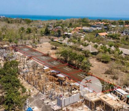 16,15 Are Land For Sale