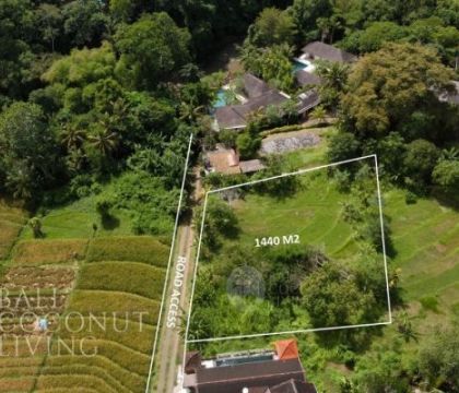 1440 Sqm land, for sale