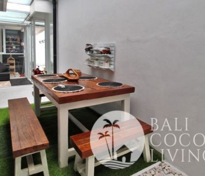 Villa Stone Yard