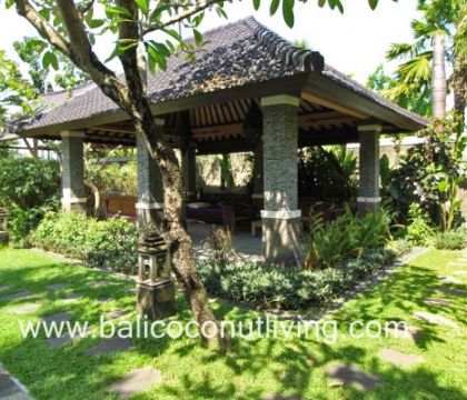 Villa Kiss 2
